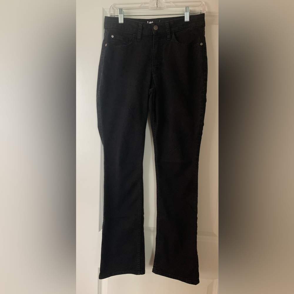 Lee Riders Women’s Midrise Bootcut, Black Denim, (5) pocket, SZ 8M
